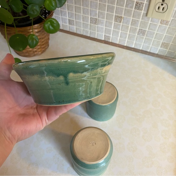 Vintage handmade Pottery set , teal green tones glazed bowl handless mugs - Picture 7 of 10